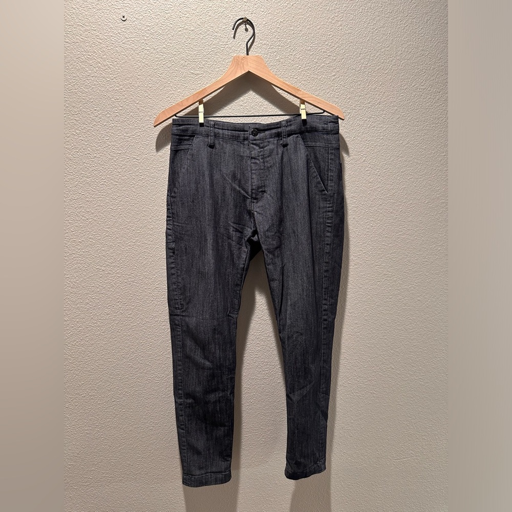BYLT Basics everyday pant 2.0 - gray - size 30
Excellent condition